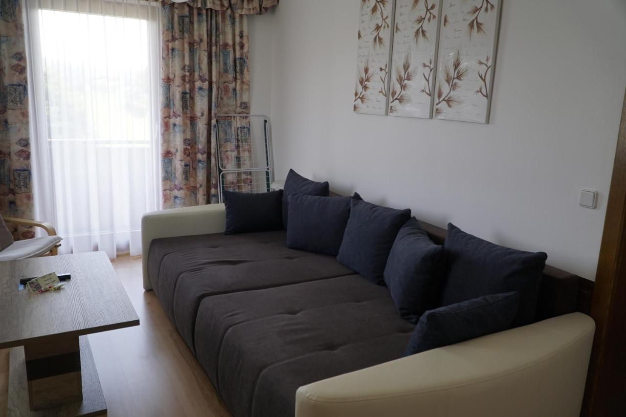 Pension-Ferienwohnung Rotar Faak am See Exterior foto