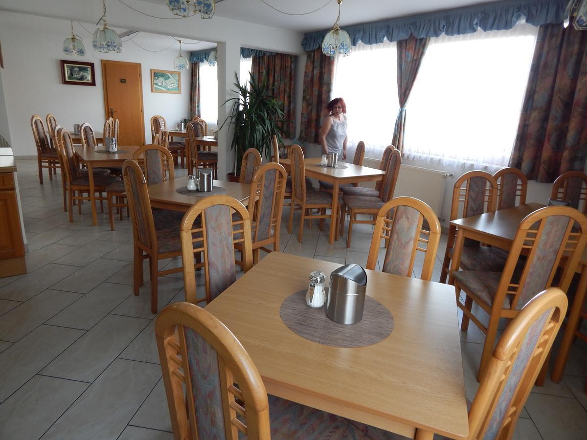 Pension-Ferienwohnung Rotar Faak am See Exterior foto